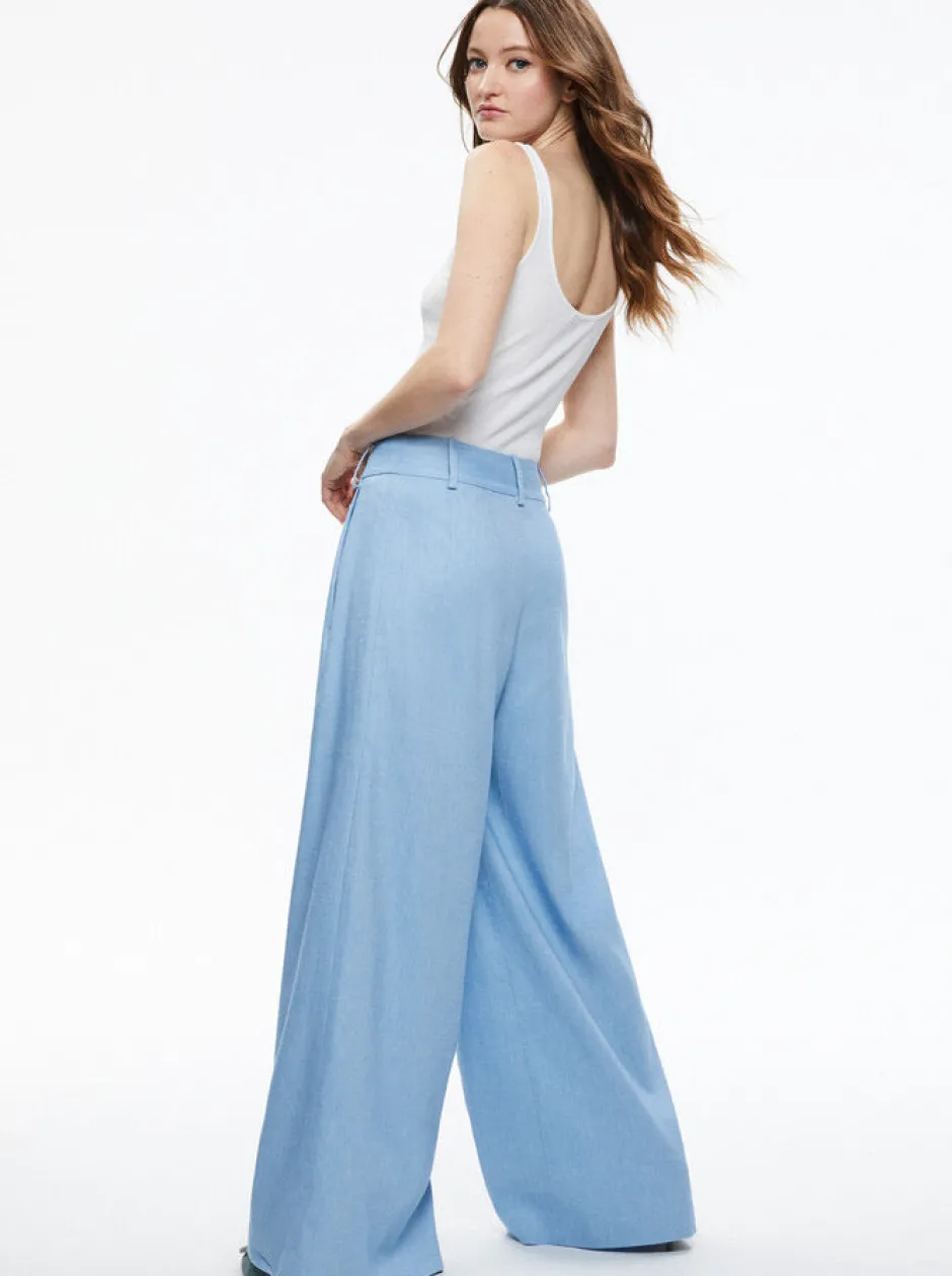 Clearance Alice. + Olivia - Scarlet Wide Leg Flare Pant - Chambray Flare | Pants