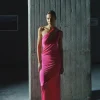 Discount - Lia Dress - Fucsia Dresses