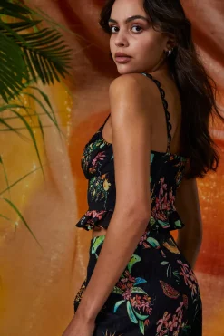 Clearance - Top Mara - Black Fresca Crop Tops