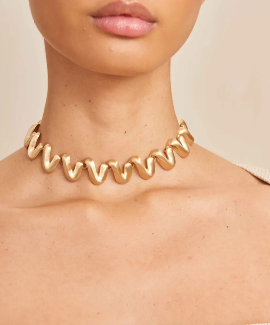 Best - Maddie Choker - Brushed Brass Jewelry