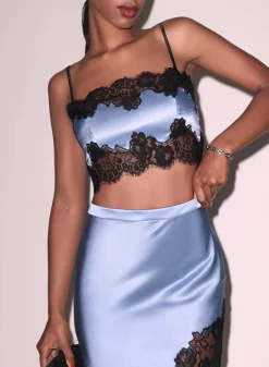 Hot - Silk & Lace Bandeau Top - Cloud Crop Tops