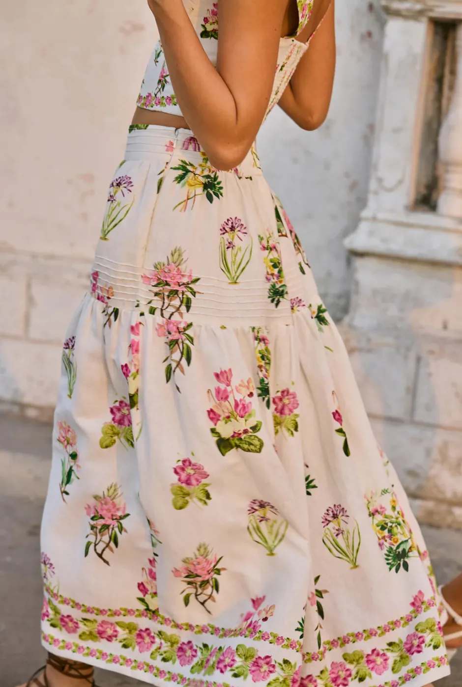 Best - Midi Skirt - White floral Long Skirts
