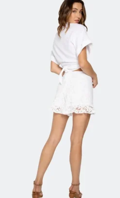 Hot - Chiara Top - White Crop Tops