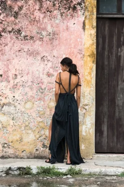 Online - Aphrodite Dress - Black Dresses | Long Dresses