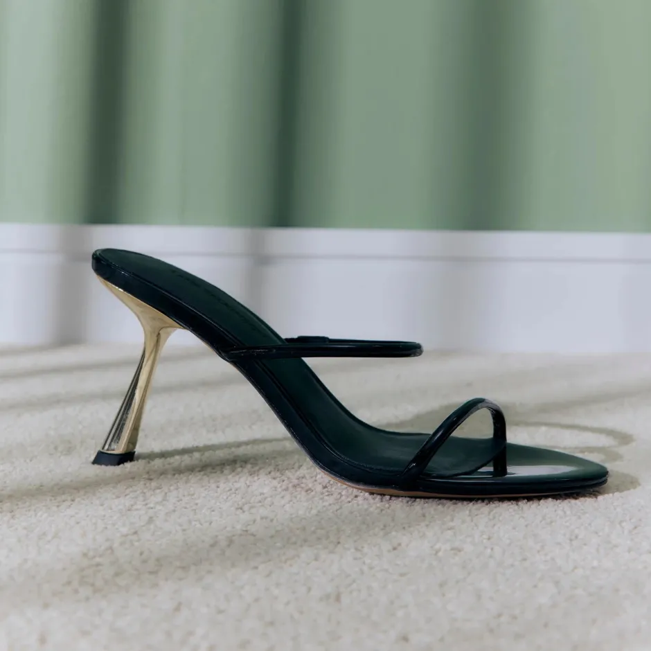 Fashion - Marilyn Sandal Patent Leather - Black Shoes
