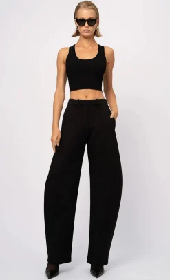 Hot - Eve Crop - Black Crop Tops