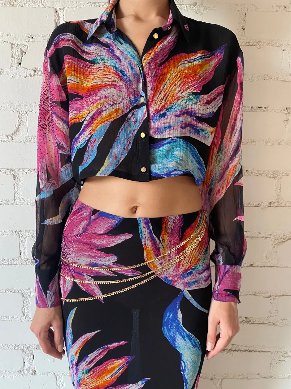 Online - Margo Crop Shirt - Black Crop Tops