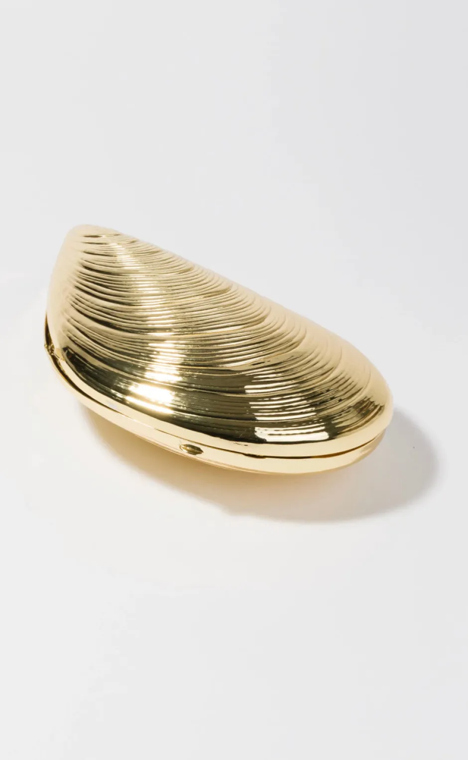 Fashion - Bridget Metal Shell Clutch - Gold Handbags
